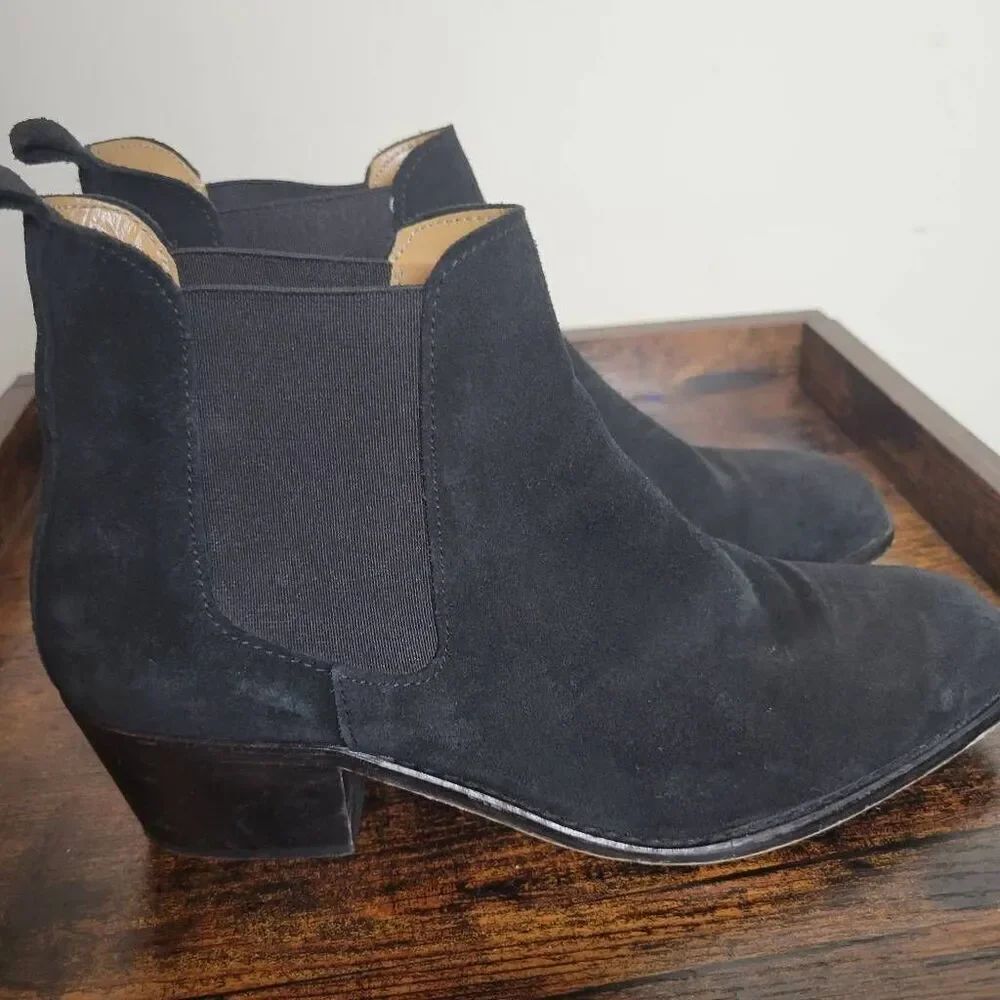 Steve Madden Womens Chaselyn Leather Almond Toe Ankle, Black Suede 9